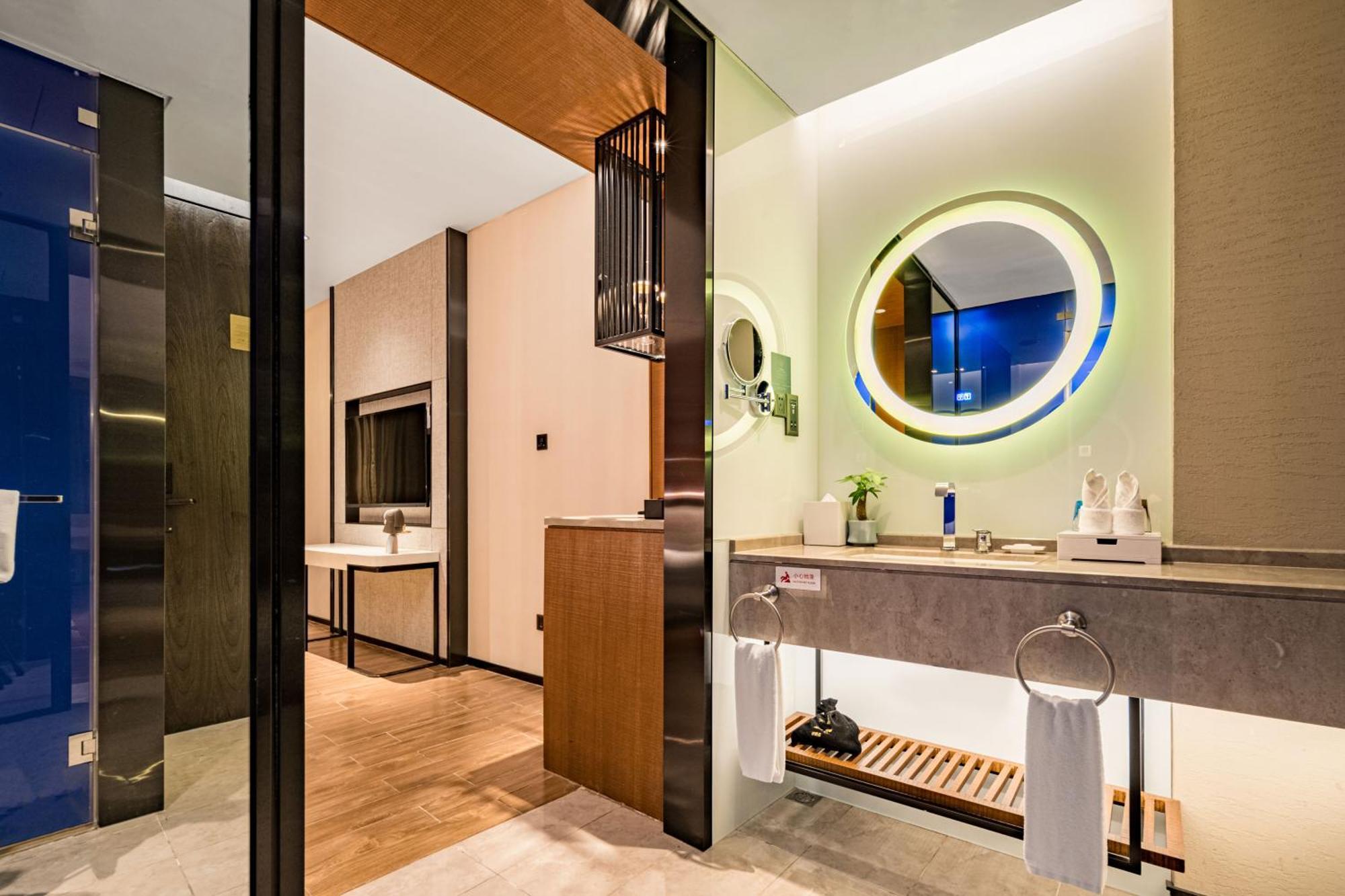 Hisilk Artwork Center Fliport Coso Hotel Сямень Екстер'єр фото